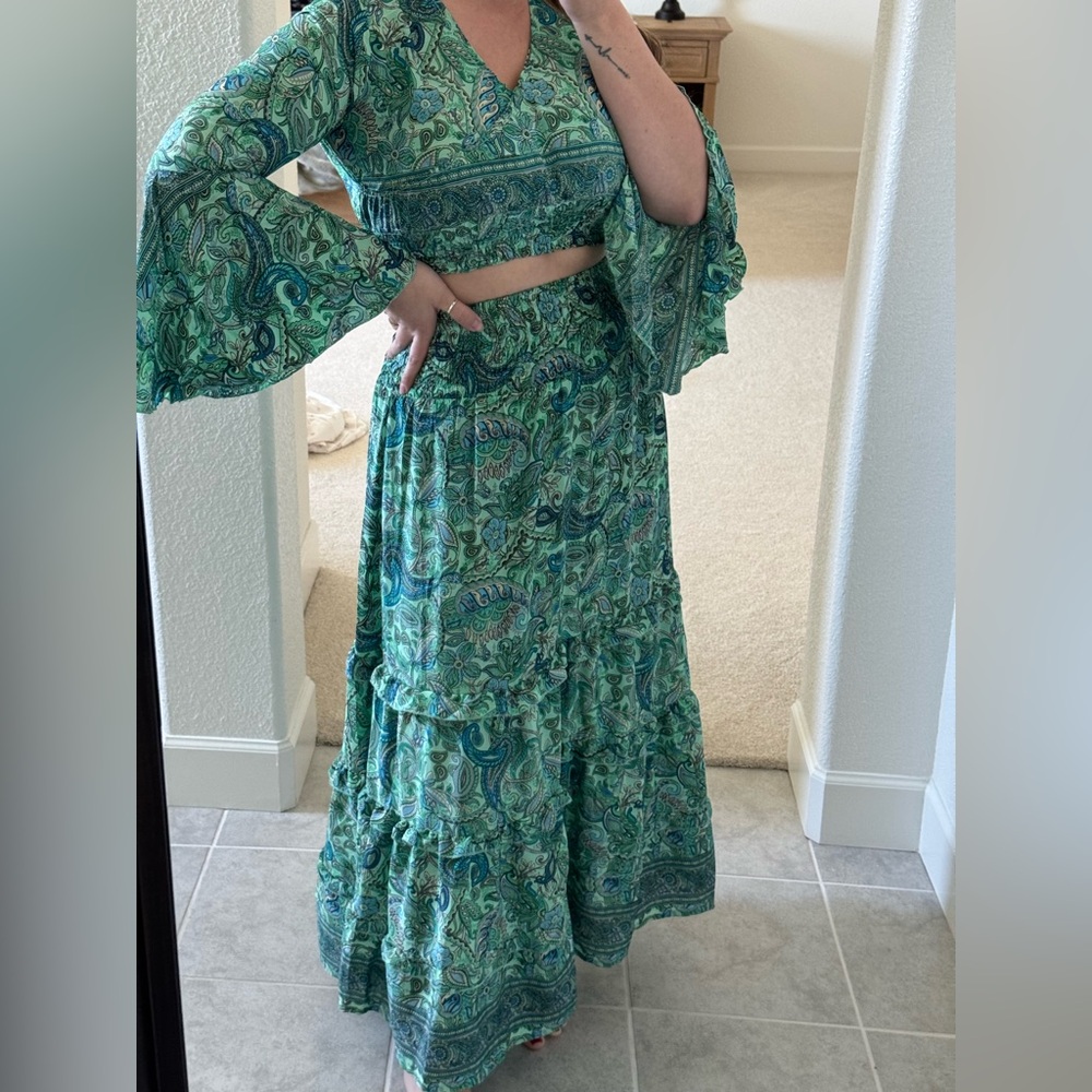 NWT Rhea Arya Top and Trouser Set Green Paisley